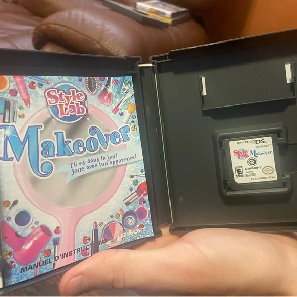 Style Lab Makeover Nintendo DS Game - Picture 4 of 4